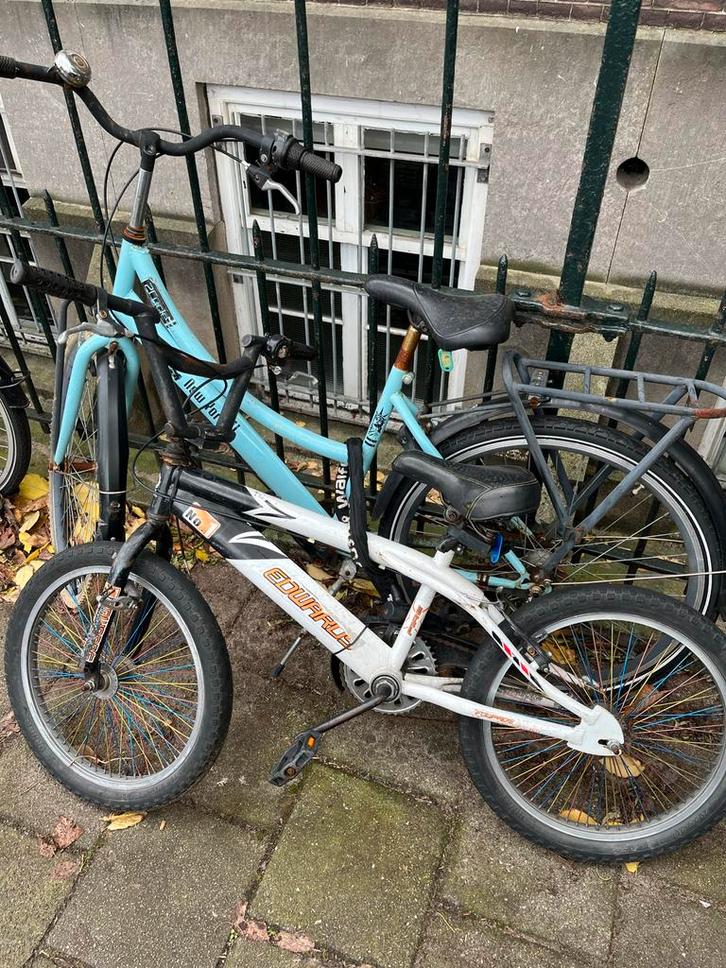 2 kinderfietsen, Fietsen en Brommers, Fietsen | Jongens, Gebruikt, 26 inch of meer, Handrem, Ophalen