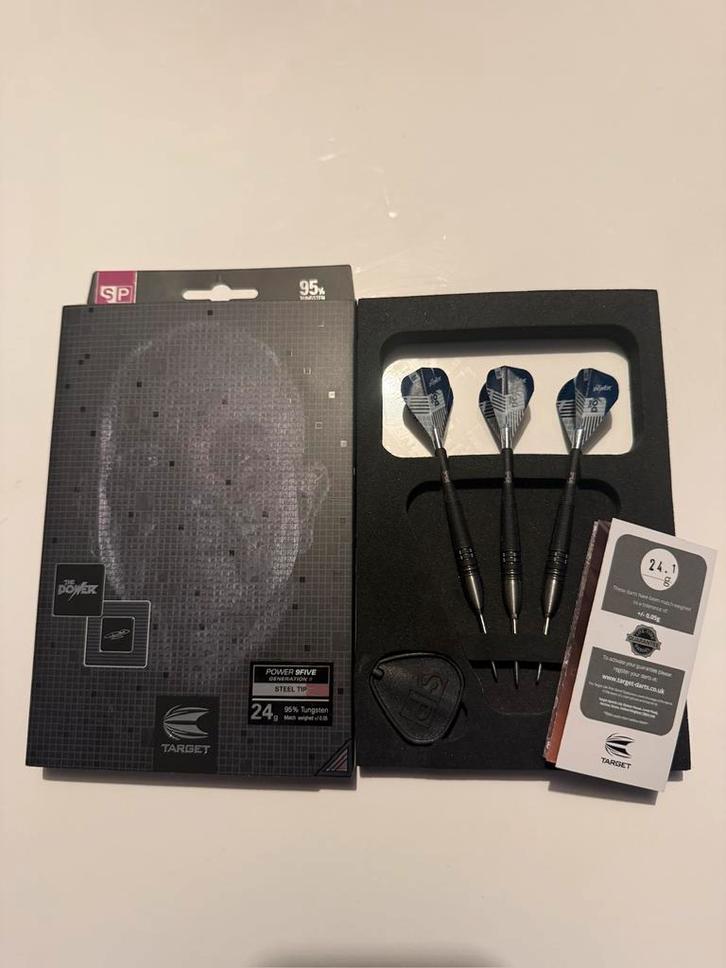 Target Phil Taylor Power 9Five Gen 9 G9 Swiss Point 24g 95%, Sport en Fitness, Darts, Zo goed als nieuw, Pijlen, Ophalen of Verzenden