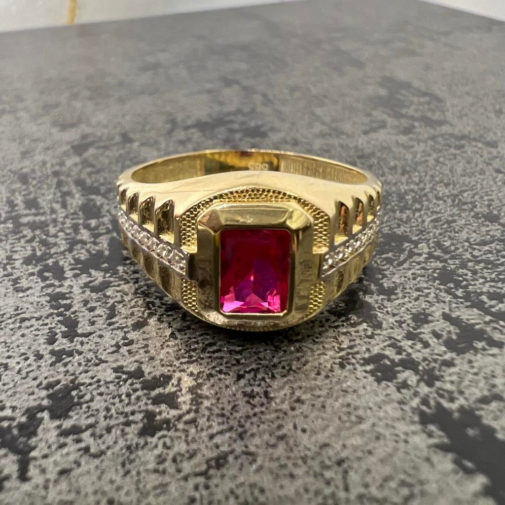 14k gouden ring heren robijn steen rood, Ophalen of Verzenden, Zo goed als nieuw, Goud, Dame
