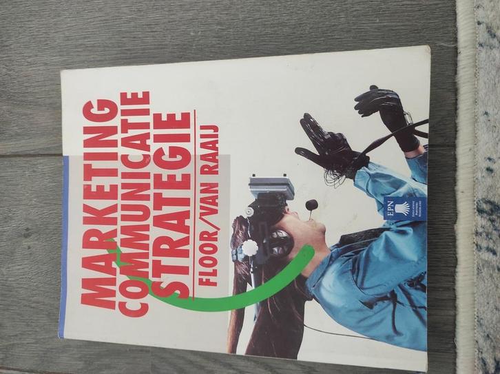 J.M.G. Floor - Marketing-communicatiestrategie, Boeken, Schoolboeken, Zo goed als nieuw, Nederlands, Overige niveaus, Ophalen of Verzenden