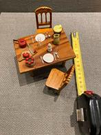 Vintage Poppenhuis Eettafel met twee stoelen, Verzamelen, Poppenhuizen en Toebehoren, Verzenden, Gebruikt, Poppenhuis