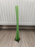 Vintage decoratief hoge smal vaas - groen van glas, Gebruikt, Ophalen of Verzenden, Glas, Minder dan 50 cm