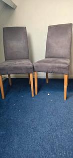 Twee grijze eetkamerstoelen, Huis en Inrichting, Ophalen, Hout, Gebruikt, Twee