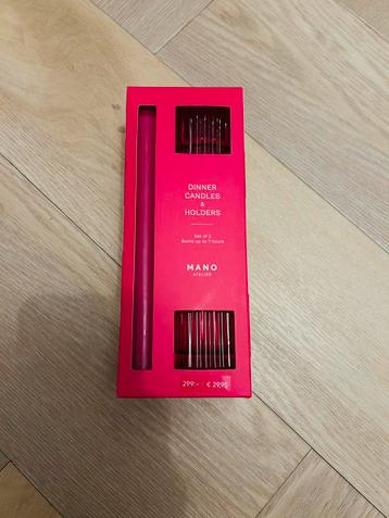 2 diner kaarsen en kaarsen / theelicht houders beschikbaar voor biedingen