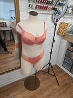 Paspop  etalage  pop, Ophalen of Verzenden, Zo goed als nieuw, Meerdere media