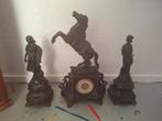 Klokken stel met Paard en Figuren, Antiek en Kunst, Ophalen