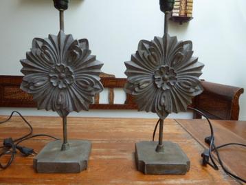 2 apart vormgegeven lampen beschikbaar voor biedingen
