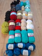 Pakketje acryl garen, Hobby en Vrije tijd, Breien en Haken, Ophalen of Verzenden, Nieuw, Breien of Haken, Wol of Garen
