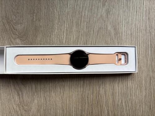 Samsung Galaxy Watch 5 (40 mm LTE) Rose Gold – Almost New, Sieraden, Tassen en Uiterlijk, Smartwatches, Nieuw, Android, Roze, Ophalen of Verzenden