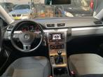 Volkswagen Passat 1.4 TSI Comfortline BlueMotion AIRCO|NAVI, Voorwielaandrijving, Euro 5, Stof, Zwart