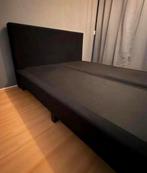 Zwart bed 160x200 met achterwand., Huis en Inrichting, Slaapkamer | Bedden, Ophalen, Zwart, Tweepersoons, Zo goed als nieuw