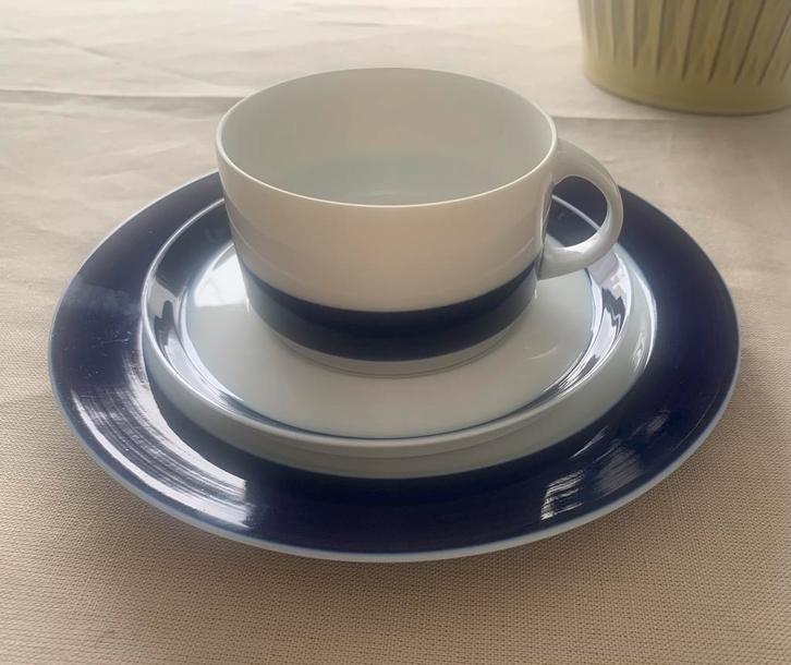 Rosenthal/Thomas Form 200 ABC Brushed Cobalt ontbijtsetje, Huis en Inrichting, Keuken | Servies, Zo goed als nieuw, Bord(en), Overige stijlen