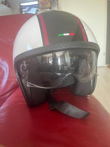 Ultimate speed scooter helm S beschikbaar voor biedingen