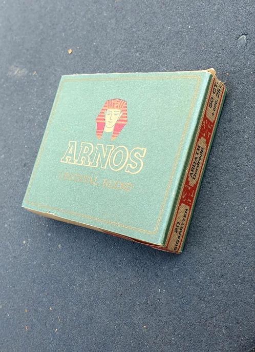 ARNOS / ORIENTAL BLEND  SIGARETTEN  WW2 / WO2, Verzamelen, Rookartikelen, Aanstekers en Luciferdoosjes, Zo goed als nieuw, Tabaksdoos of Verpakking