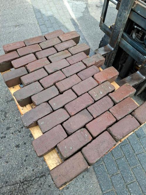 Oude gebakken keiformaat/10duimers rood 50m2, Tuin en Terras, Tegels en Klinkers, Gebruikt, Klinkers, 10 m² of meer, Ophalen