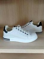 Sneakers. Maat 39., Kleding | Dames, Schoenen, Nieuw, Ophalen of Verzenden, Sneakers of Gympen