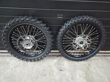 Kawasaki kxf 250 450 wielen set  beschikbaar voor biedingen