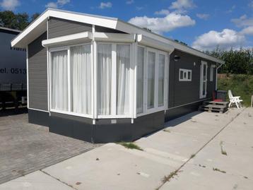 Zeer Nette Chalet Met serre beschikbaar voor biedingen