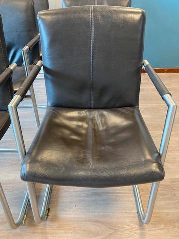 Bruine leren stoelen met staal beschikbaar voor biedingen