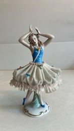 Vintage porseleinen ballerina – Sandizell Dresden, Antiek en Kunst, Antiek | Porselein, Ophalen of Verzenden