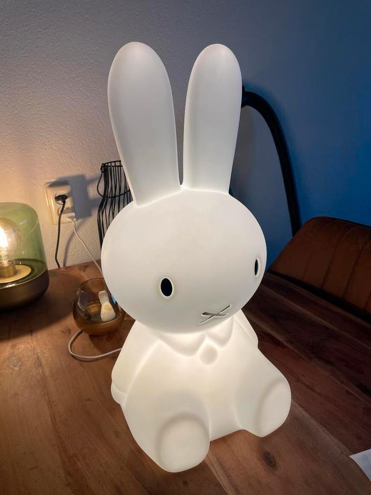 Miffy Lamp - Nachtlampje, Huis en Inrichting, Lampen | Tafellampen, Zo goed als nieuw, 50 tot 75 cm, Kunststof, Ophalen