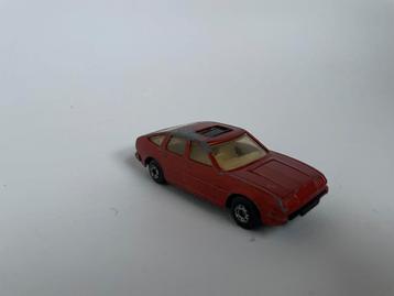 model Rover SD1 3500 Vandenplas, rood, 1/64 Matchbox beschikbaar voor biedingen