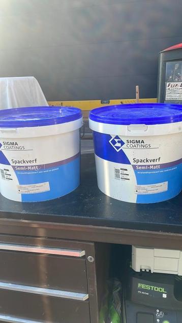 20 liter Sigma Spackverf semi matt, room wit beschikbaar voor biedingen