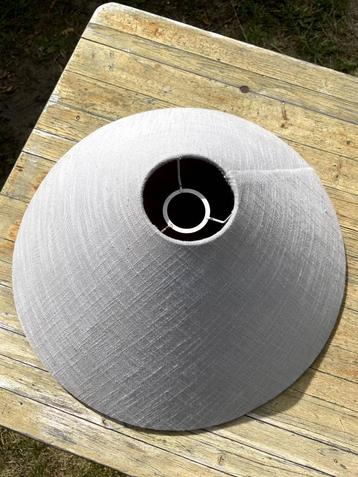 Lampenkap uit een Knaus Sudwind beschikbaar voor biedingen