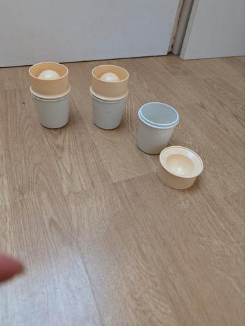 3x tupperware eierdopjes  beschikbaar voor biedingen