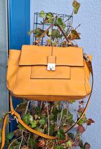 Liebeskind leren mosterdgele tas, Ophalen of Verzenden, Zo goed als nieuw, Overige kleuren, Overige typen