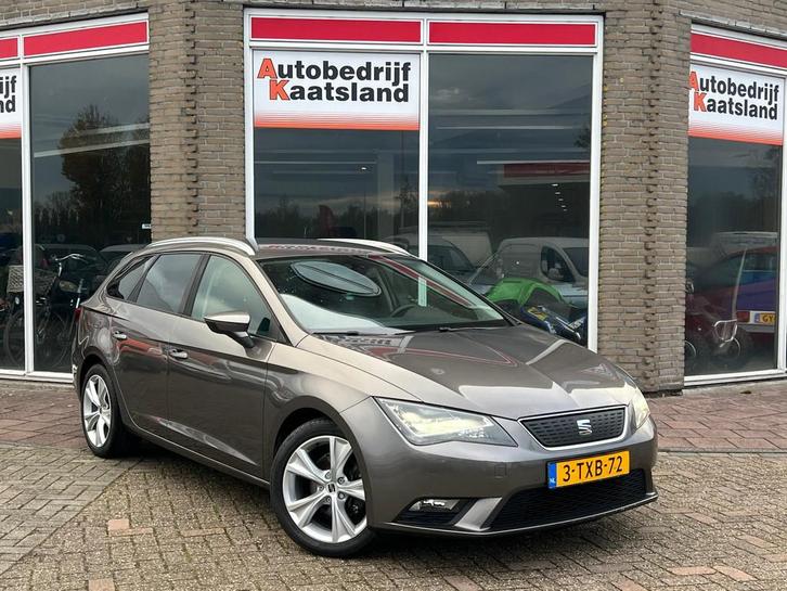 Seat Leon ST 1.6 TDI Style Business Ecomotive - Leer - Pdc -, Auto's, Seat, Bedrijf, Te koop, Leon, ABS, Airbags, Airconditioning