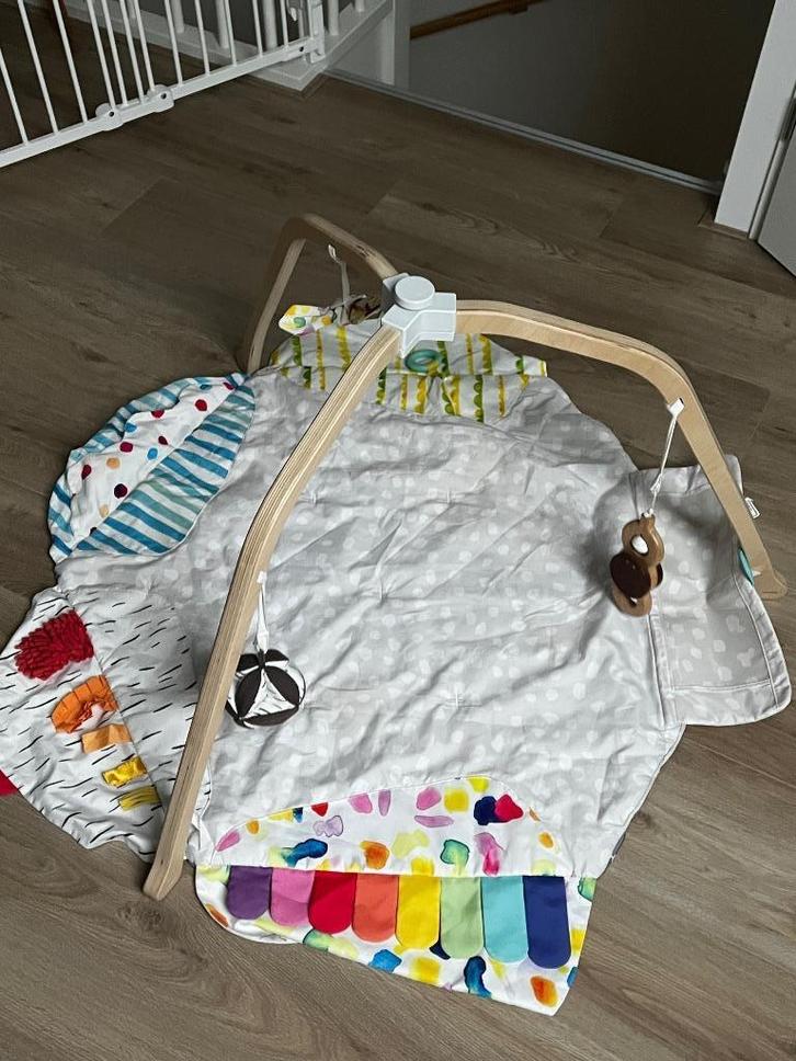 Lovevery The Play Gym, Kinderen en Baby's, Speelgoed | Speelkleden, Zo goed als nieuw, Ophalen of Verzenden