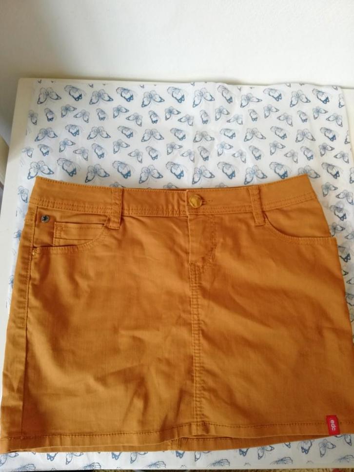 Korte rok /mini rok Edc esprit donkergeel maat 36/S nieuw, Kleding | Dames, Rokken, Nieuw, Maat 36 (S), Geel, Boven de knie, Ophalen of Verzenden