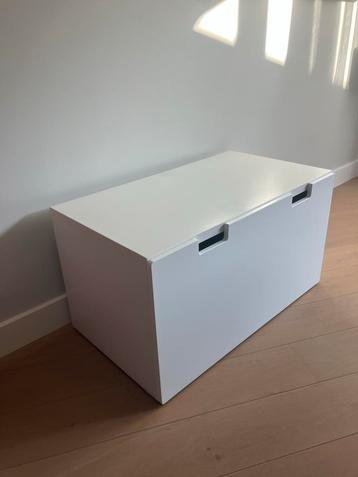 Ikea Smastad Kist Wit beschikbaar voor biedingen