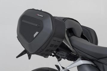 Tassenset STREETFIGHTER V2 21-24 sw motech beschikbaar voor biedingen