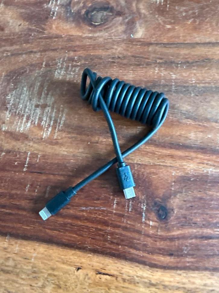 Micro USB naar Lightning Kabel, Telecommunicatie, Mobiele telefoons | Telefoon-opladers, Gebruikt, Ophalen of Verzenden
