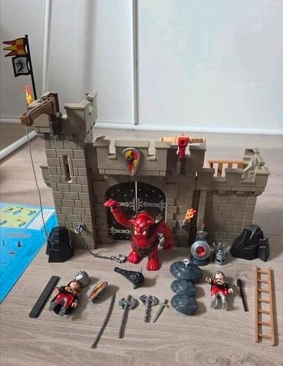 Playmobil 5670 kasteelpoort met trol, Kinderen en Baby's, Speelgoed | Playmobil, Ophalen of Verzenden