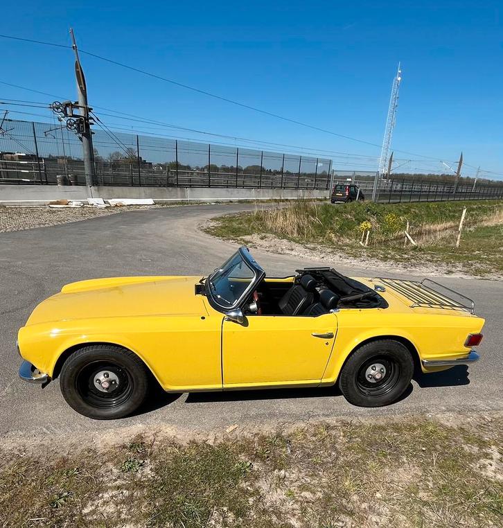 Triumph TR 6 2500 overdrive 1975 (technisch nieuwstaat), Auto's, Triumph, Particulier, TR6, Benzine, Cabriolet, Handgeschakeld