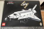 Lego 10283 - NASA Space shuttle, Ophalen of Verzenden, Zo goed als nieuw, Complete set, Lego