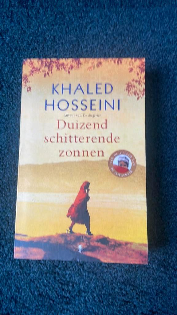 Khaled Hosseini - Duizend schitterende zonnen, Boeken, Literatuur, Zo goed als nieuw, Ophalen of Verzenden