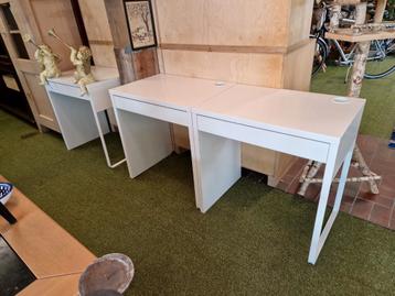IKEA MICKE Bureautje | Wit | Compact model met lade beschikbaar voor biedingen