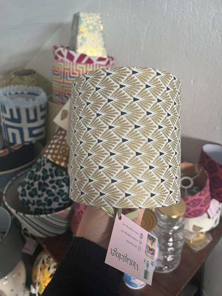 Vintage lampenkap met evt voet! Nieuw, Huis en Inrichting, Lampen | Lampenkappen, Ophalen of Verzenden