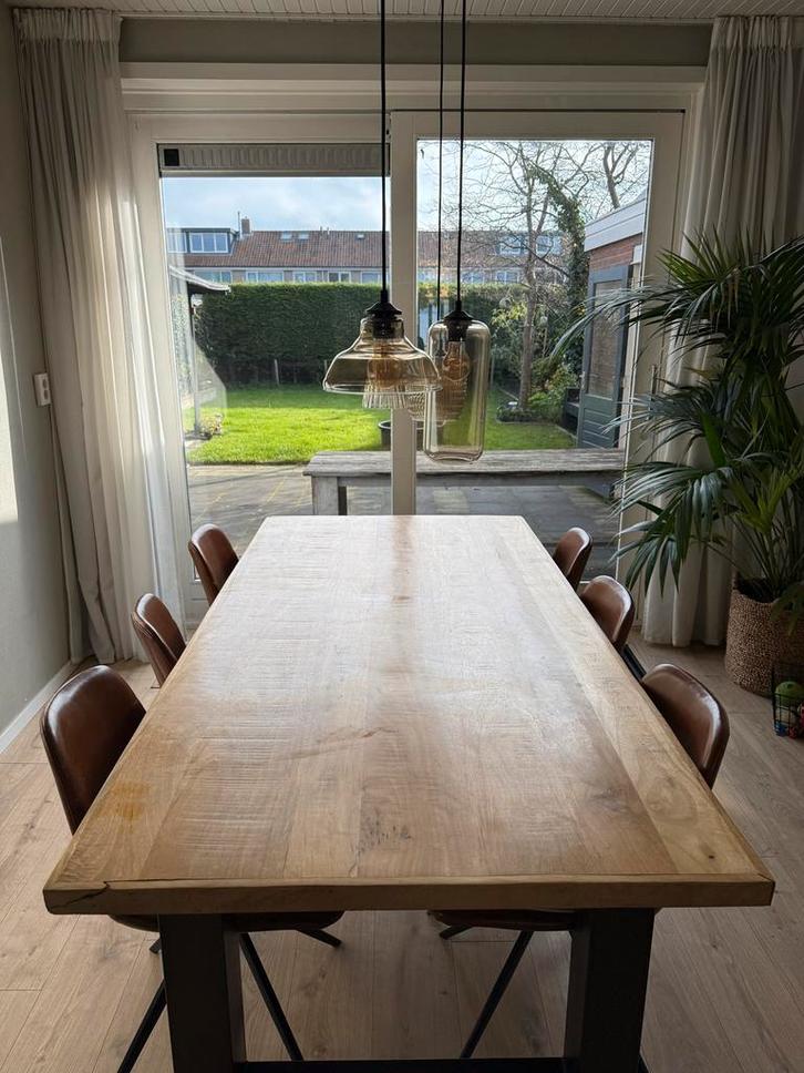 Eetkamerset: Tafel, lamp en stoelen, Huis en Inrichting, Tafels | Eettafels, Gebruikt, 100 tot 150 cm, 150 tot 200 cm, Vijf personen of meer