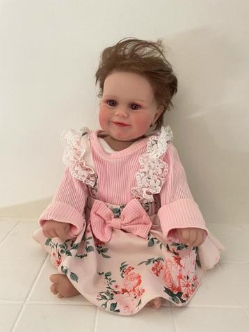 Reborn baby pop beschikbaar voor biedingen