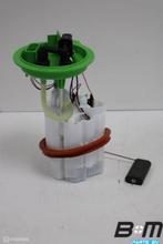 Brandstoftoevoerpomp VW Passat B8 Sedan 3Q0919051G, Gebruikt