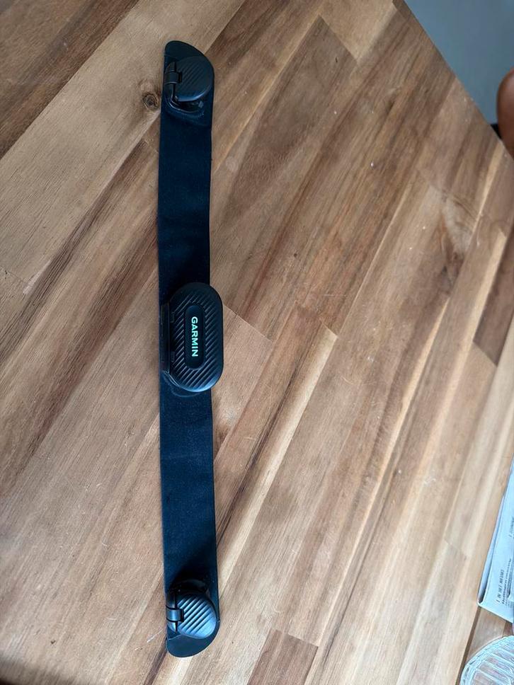 Garmin HRM-FIT Hartslagmeter, Sport en Fitness, Hartslagmeters, Gebruikt, Garmin, Waterdicht, Ophalen