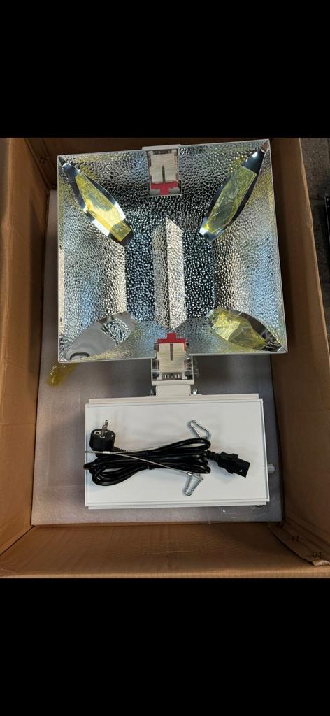Kweekspullen 4 x nieuw in doos bbf light 1000  watt hps, Tuin en Terras, Kweekspullen, Nieuw, Kweeklamp, Ophalen of Verzenden