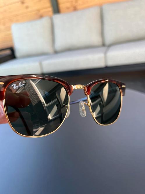 Ray Ban Clubmaster Classic RB3016 W0366, Sieraden, Tassen en Uiterlijk, Zonnebrillen en Brillen | Heren, Zo goed als nieuw, Zonnebril