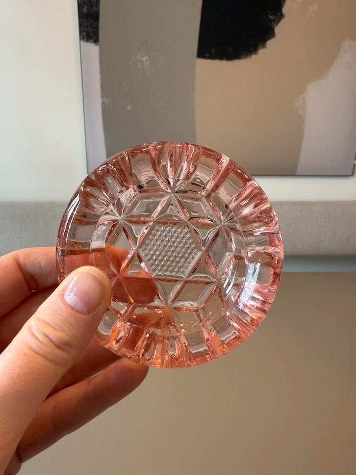 Vintage roze persglas schaaltje – 1950 - 1960, Antiek en Kunst, Antiek | Schalen, Ophalen of Verzenden
