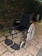 Zo goed als nieuwe Rolstoel weinig gebruikt met voetsteunen, Diversen, Rolstoelen, Ophalen of Verzenden, Inklapbaar, Zo goed als nieuw